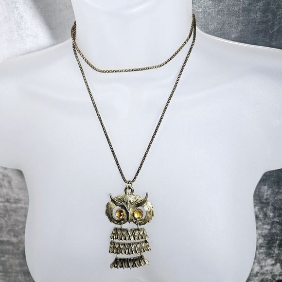 Owl Necklace Vintage Dangle Yellow Lucite Cabochon Articulated Gold Tone Bird - Picture 4 of 10